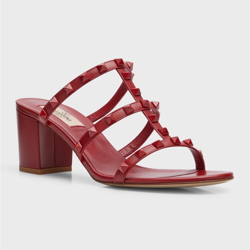 NWT 100% Authentic Valentino Garavani Rockstud Tonal Nappa Leather Caged Sandal